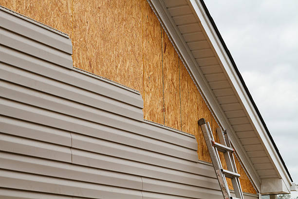 24/7 Emergency Siding Installation experts in Hartville, OH
